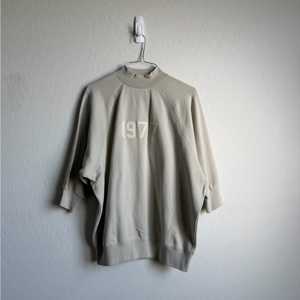 Fear Of God Essentials Wheat 3/4 Sleeve Mockneck Sz. XXS